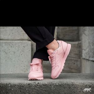 Leather pastels Reebok classic women